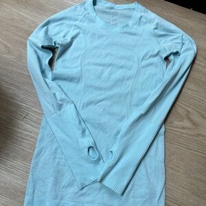 LULULEMON swiftly tech long sleeve top, light blue, 4